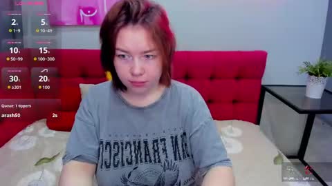 Snapshot of emelymoss chatting on 07-29-26, 01:48 Emily online show from 07-29-26, 01:48