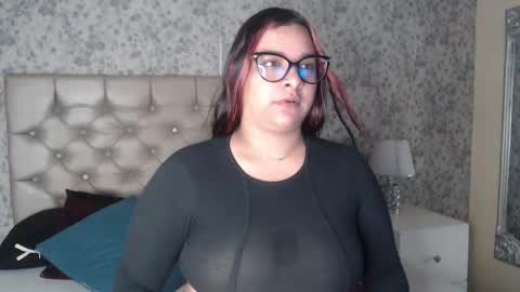 Emely online show from 03-18-26, 04:15