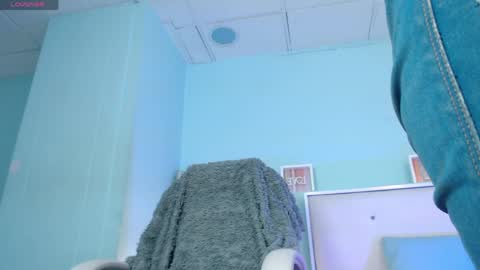 Danna online show from 04-05-26, 12:08