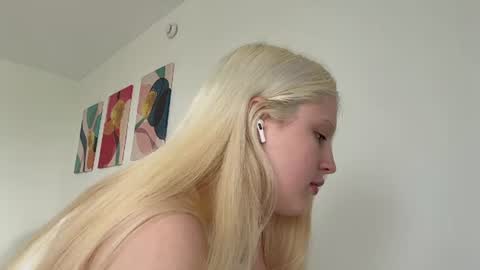 Gily online show from 06-29-26, 12:16