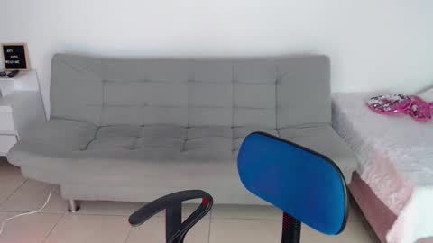 emi_carter online show from 09-30-25, 07:08