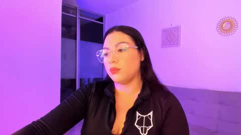 emi_carter online show from 01-15-26, 08:23