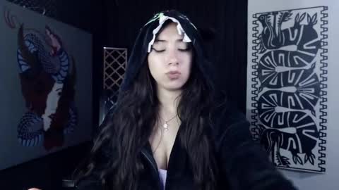 Antonella  online show from 03-07-25, 09:38