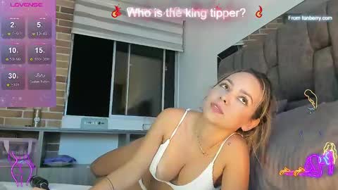 Emy online show from 01-31-25, 02:04