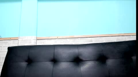 Emily online show from 02-13-25, 11:39