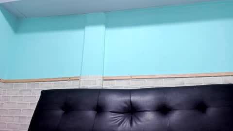 Emily online show from 10-05-25, 01:42