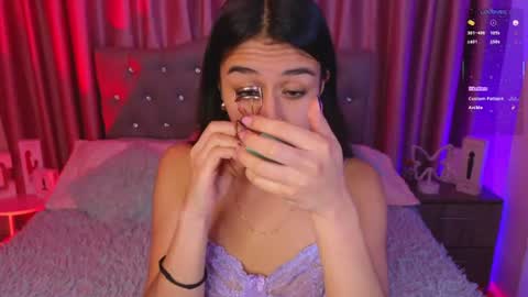 Snapshot of emiiscoot_1 chatting on 07-03-26, 02:29 Emily online show from 07-03-26, 02:29