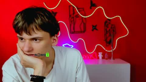 emil_lucky online show from 04-20-26, 07:04