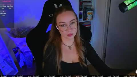 Emili online show from 12-04-25, 02:26