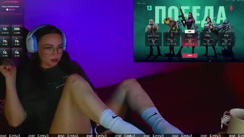 Snapshot of emili1_bc chatting on 05-16-26, 10:36 Emili online show from 05-16-26, 10:36