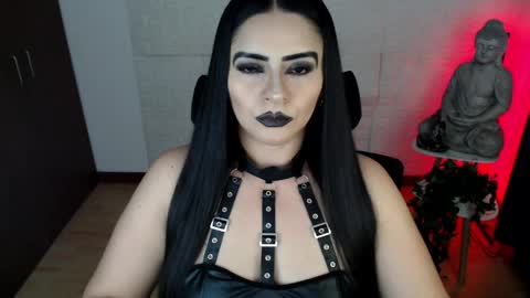 POWERFULL GODDESS EMILI online show from 03-31-26, 10:54