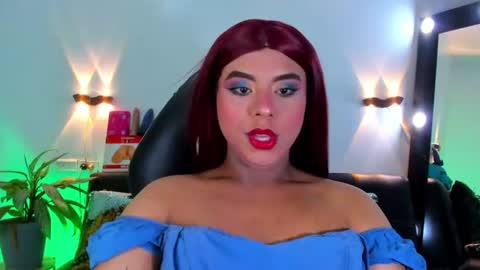 Emili roux online show from 07-18-26, 11:25