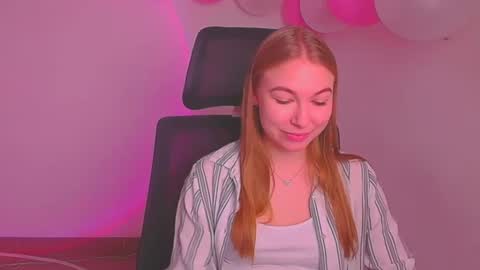 Emilia online show from 02-13-25, 03:35