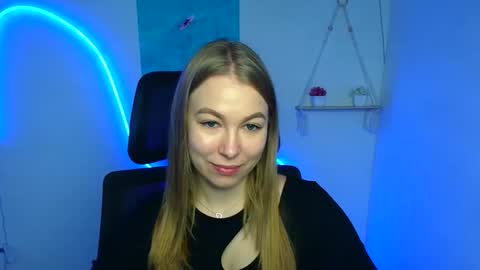 Emilia online show from 10-27-25, 06:17