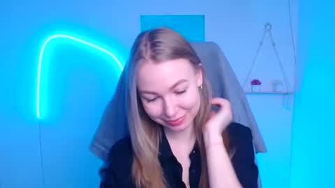 Emilia online show from 01-12-26, 06:29