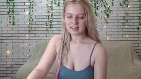 Amili online show from 12-14-24, 06:09