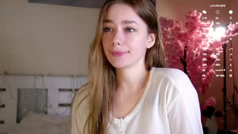 Tessa online show from 04-03-26, 11:19