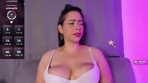 emiliana_bloomm online show from 01-11-26, 03:33