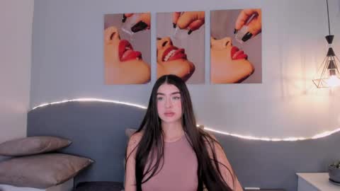 Emilie online show from 05-13-26, 12:13