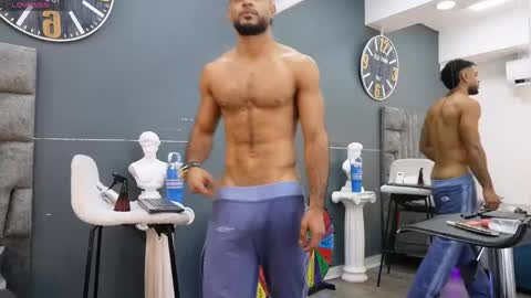 Snapshot of emilio_brandon chatting on 04-30-26, 11:05 Emilio online show from 04-30-26, 11:05