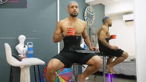 Snapshot of emilio_brandon chatting on 06-07-26, 10:41 Emilio online show from 06-07-26, 10:41