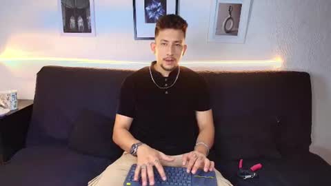 EMILIOCUM online show from 06-27-26, 03:22