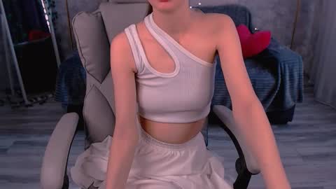 Emily online show from 03-18-26, 06:38