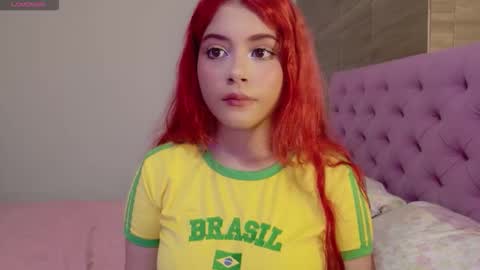 EmillieX  online show from 01-08-26, 12:24