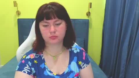 Emilly online show from 07-23-26, 01:58
