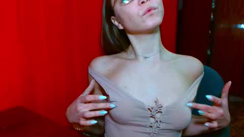 Emilly online show from 01-15-26, 05:05