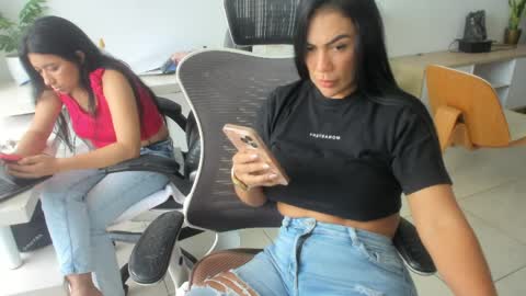 Emilly  online show from 04-08-26, 03:34