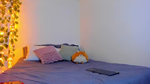 emilly online show from 01-31-25, 07:50