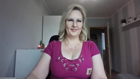 EmillyLove online show from 02-23-26, 09:28