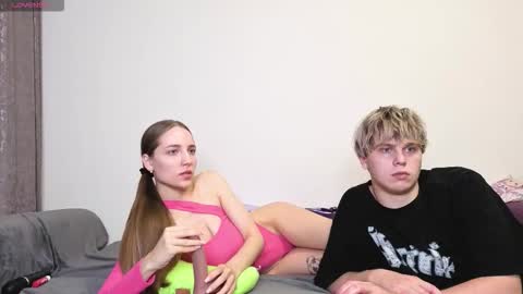 emily_and_ilumi online show from 09-24-25, 12:52