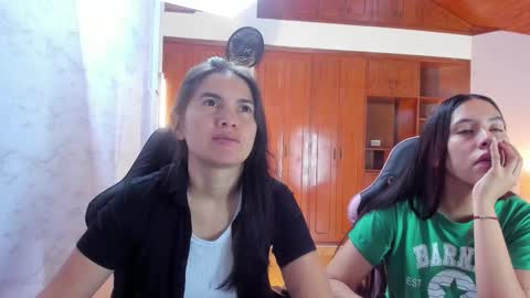 Emily and Soffy online show from 02-05-26, 11:59