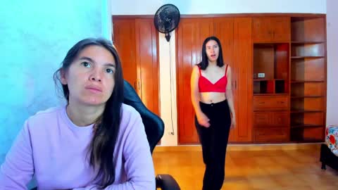 Emily and Soffy online show from 04-21-26, 12:11