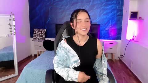 Emily Carter online show from 12-14-24, 03:51