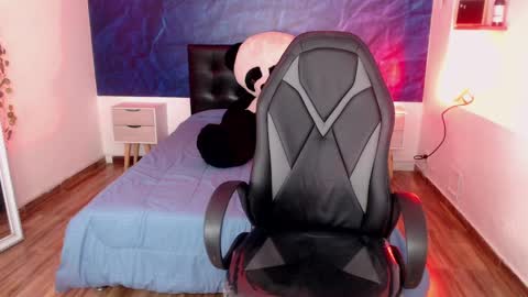 Emily Carter online show from 12-27-24, 07:08