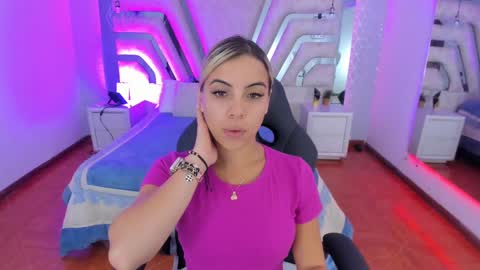 Emily online show from 02-25-25, 10:37