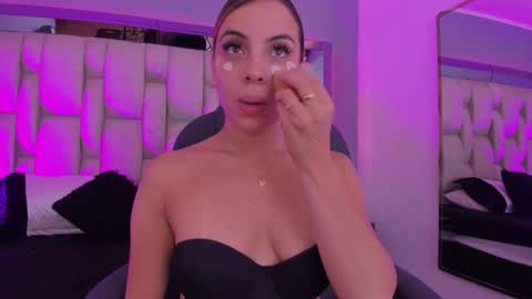 Emily online show from 11-14-25, 11:31