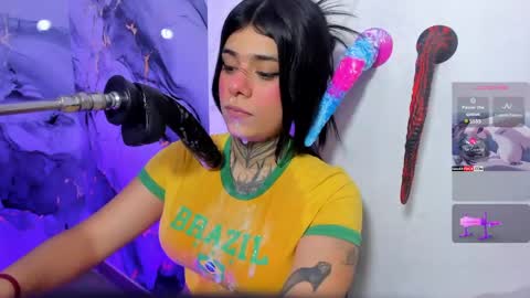 Snapshot of emily_evol chatting on 04-23-26, 12:29 emily_evol online show from 04-23-26, 12:29