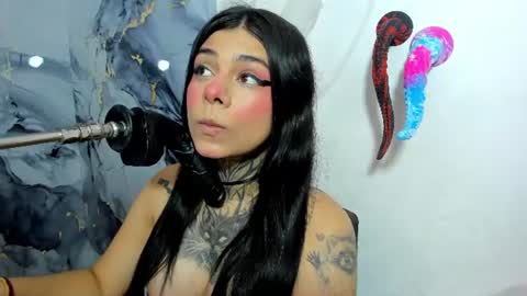 emily_evol online show from 07-02-26, 12:00