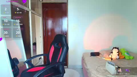 Snapshot of emily_foru chatting on 06-13-26, 07:45 emily_foru online show from 06-13-26, 07:45