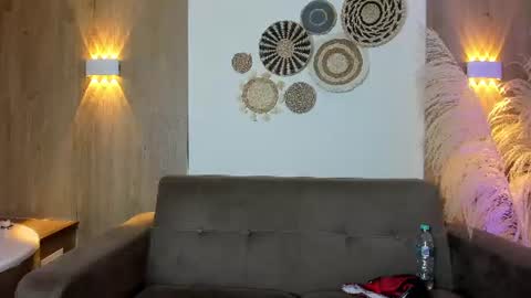 emily_frostt online show from 07-30-26, 12:04