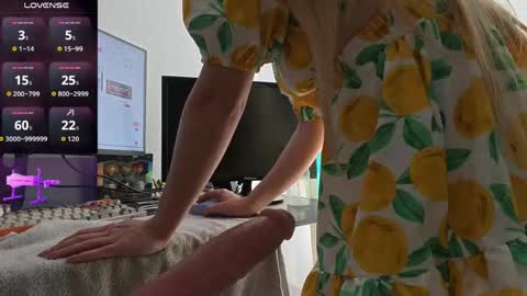 Emily online show from 05-21-26, 10:00