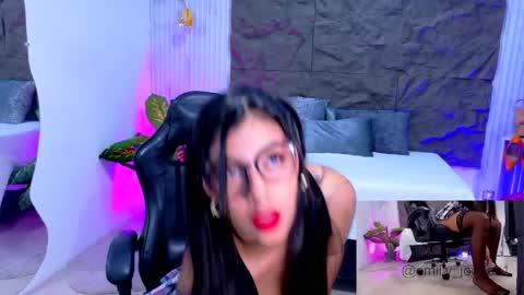 Emily online show from 05-29-26, 02:15
