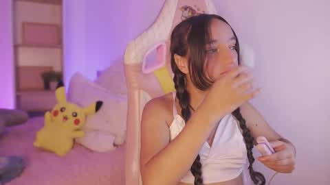 mily online show from 06-06-26, 03:06
