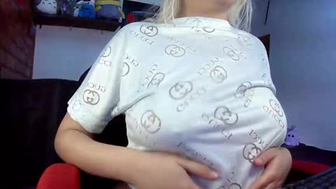 Julieta online show from 03-06-25, 06:16