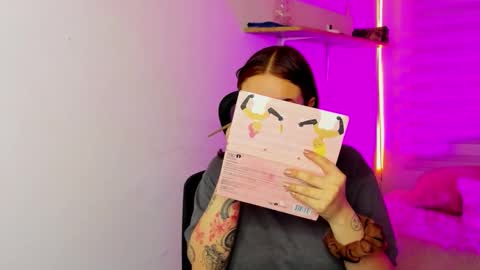 emily_lindey online show from 12-23-25, 03:37