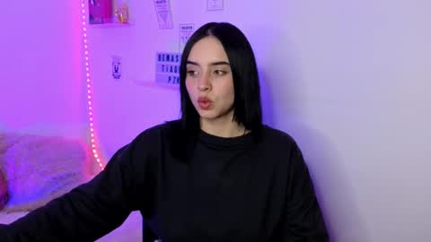 Emily Lindey online show from 03-13-26, 05:03